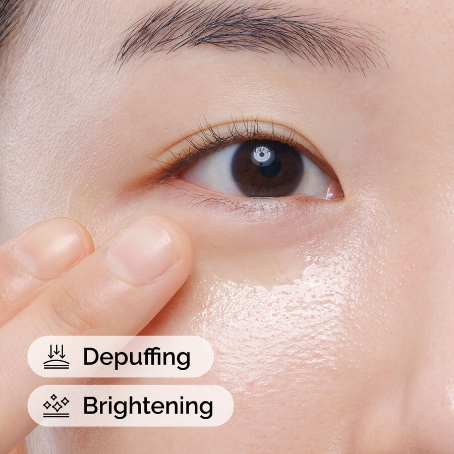 caffeine-solution-5-egcg-eye-serum-o5 ord-caffeine-solution-egcg-model-application-with-benefits.jpg